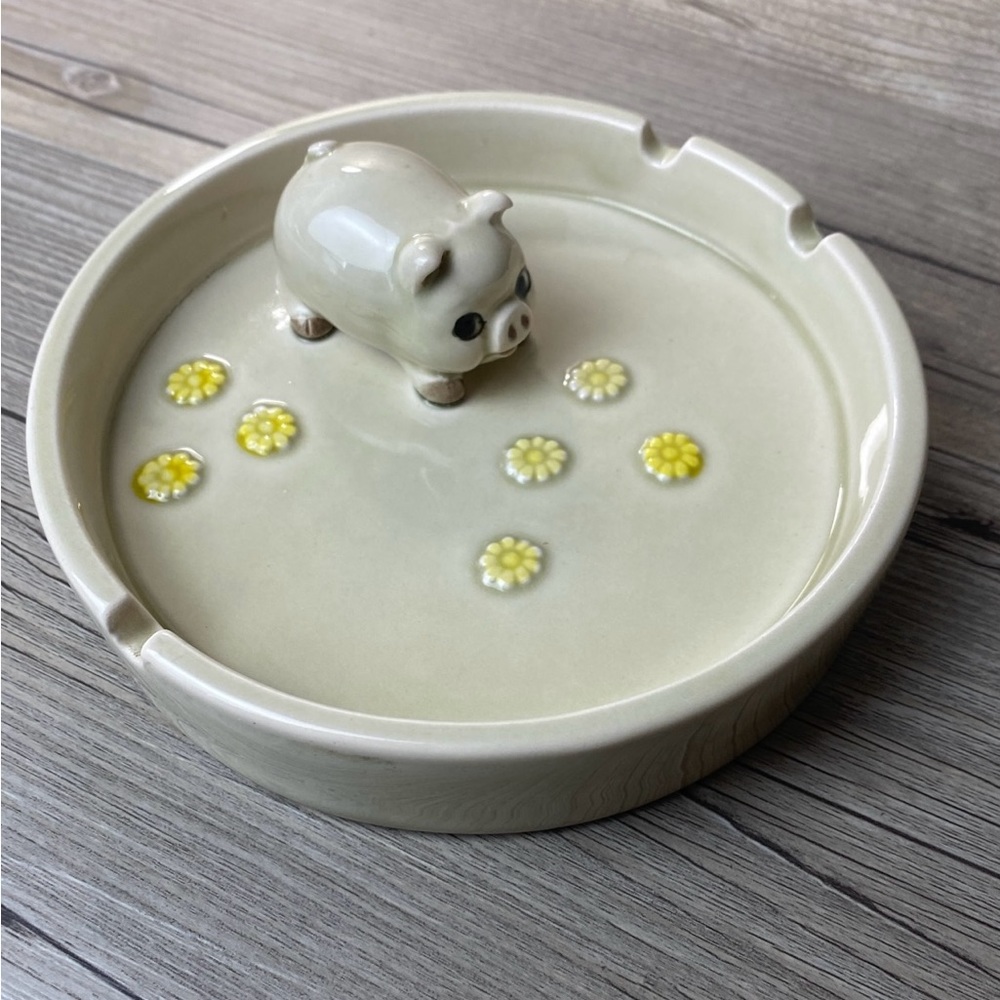 Vintage Otagiri PIG & DAISY Ashtray 1980 Hand-painted